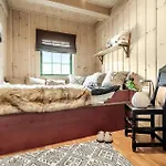 4 Bedroom Stunning In Casa de Férias